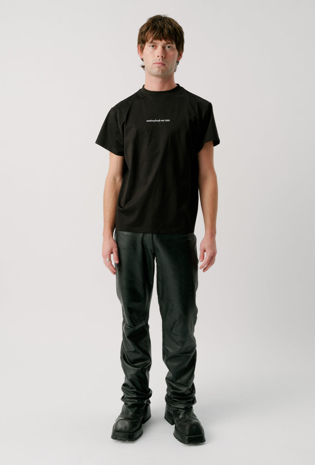 LUXURY TEE - BLACK