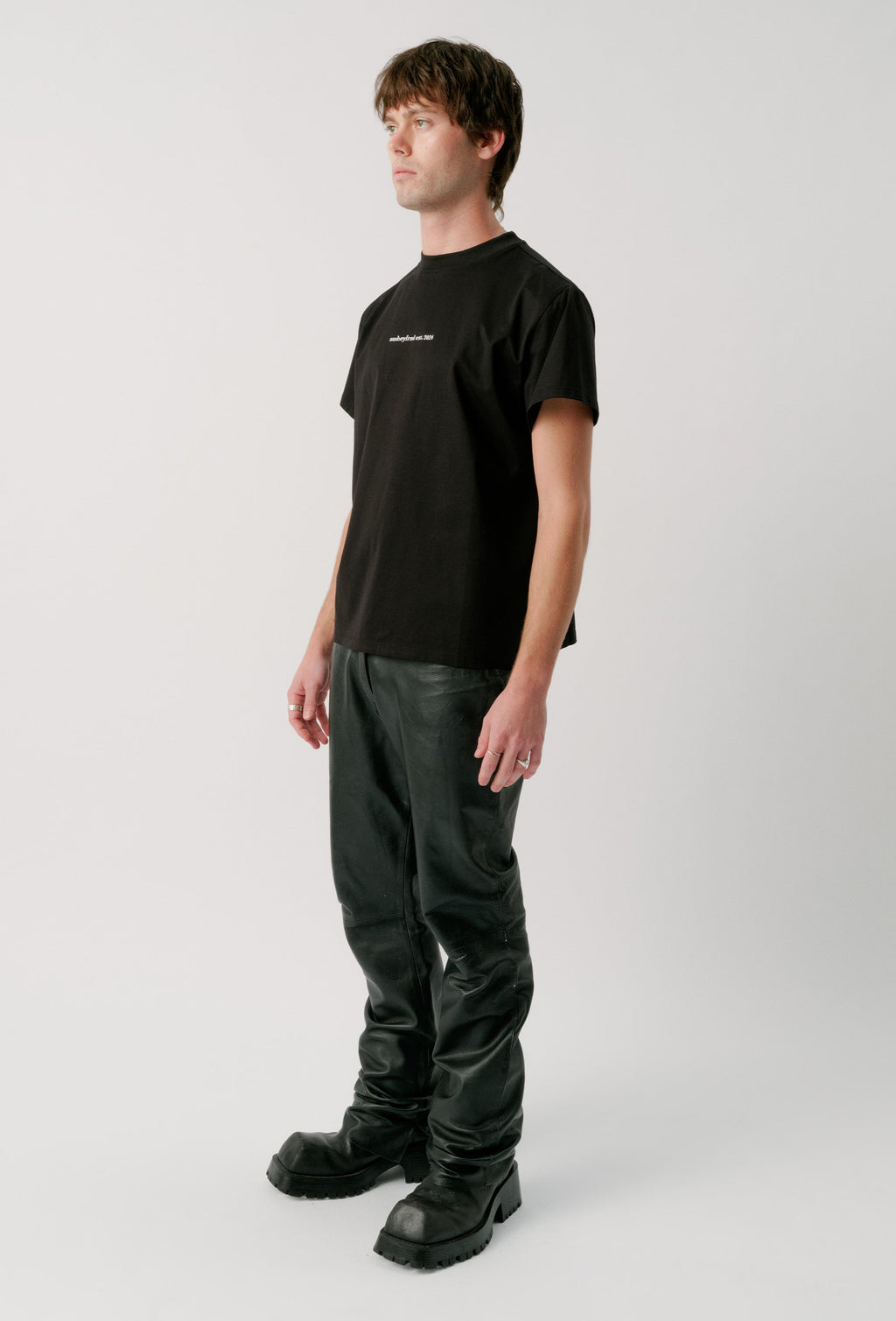 LUXURY TEE - BLACK