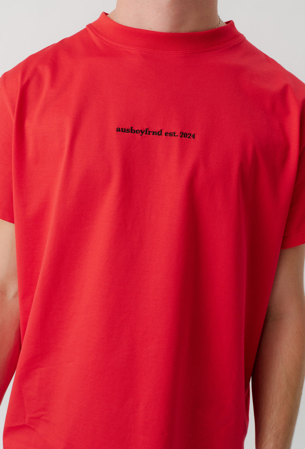 LUXURY TEE - RED