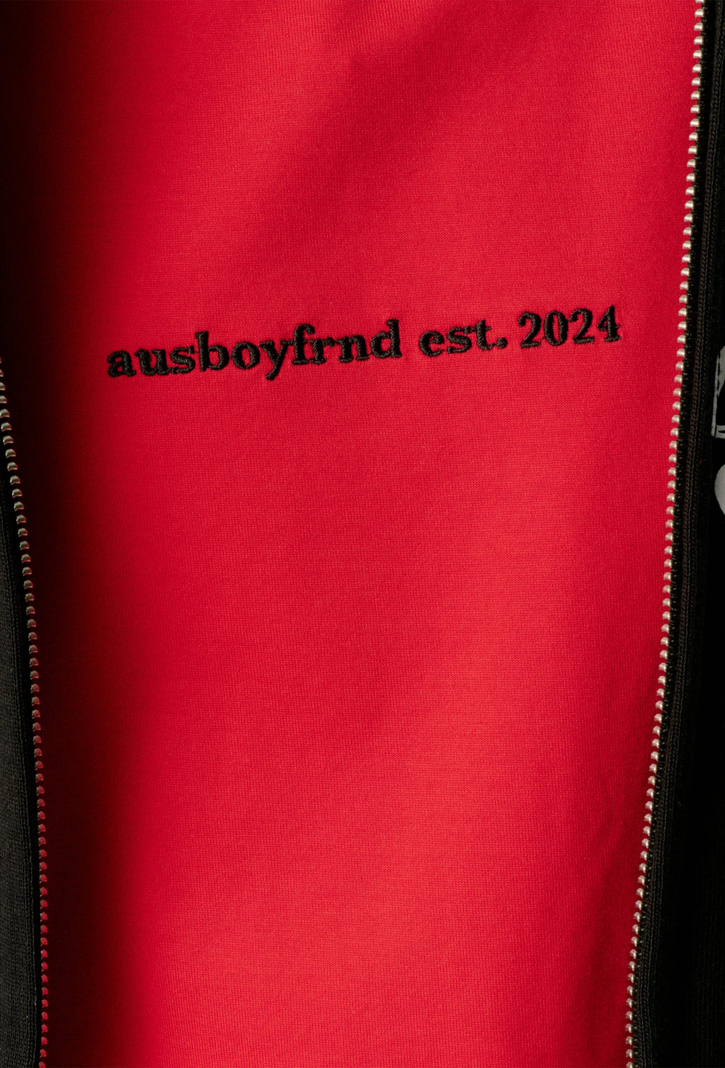 LUXURY TEE - RED