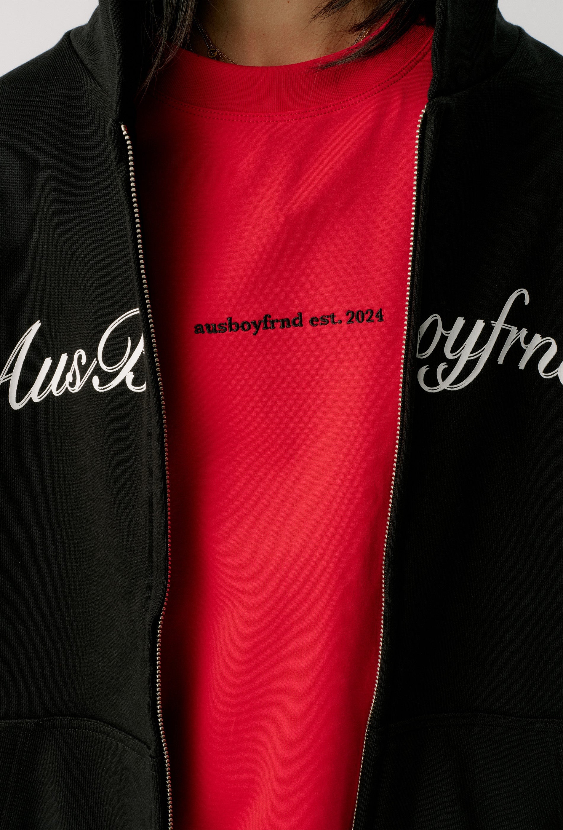LUXURY TEE - RED
